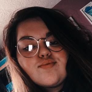 Meet your Posher, Liza